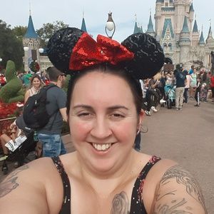 Meet your Posher, Stefanie